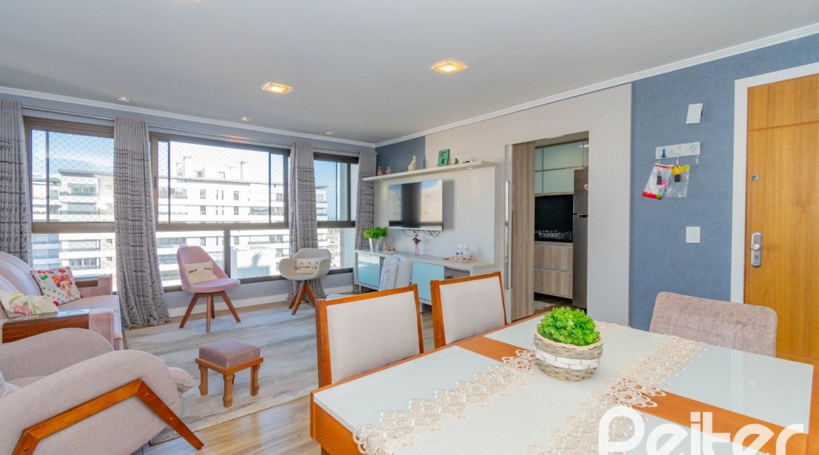  à venda, no bairro  em 