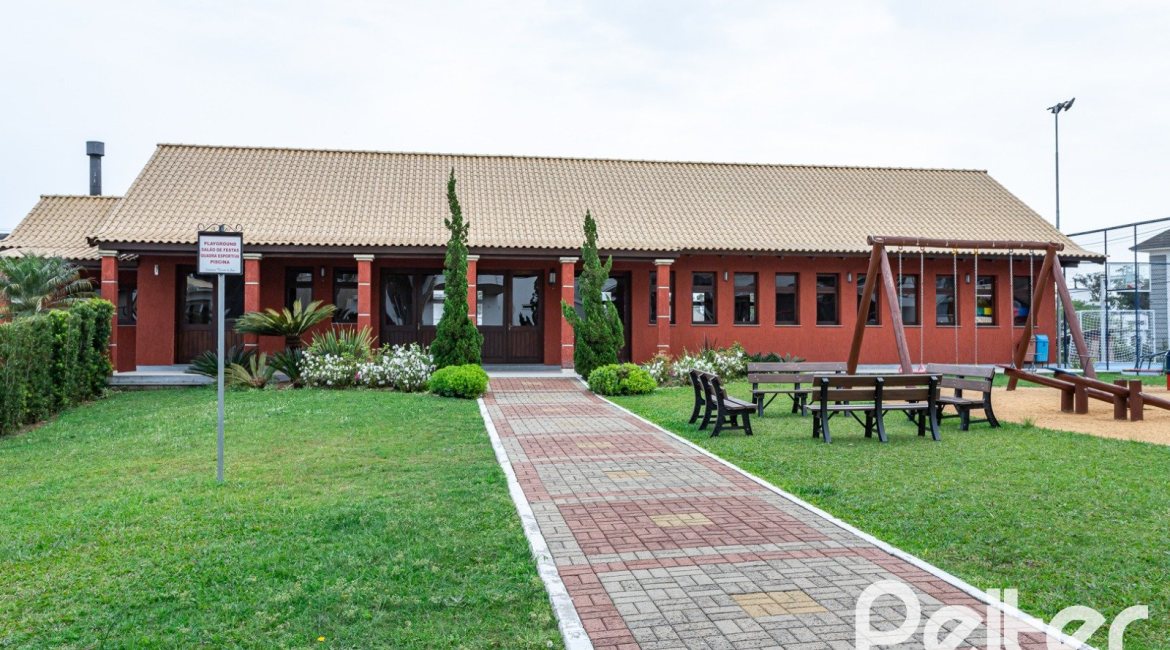 Casa em Condomínio à venda com 225m², 3 dormitórios, 3 suítes, 3 vagas, no bairro Hipica em PORTO ALEGRE