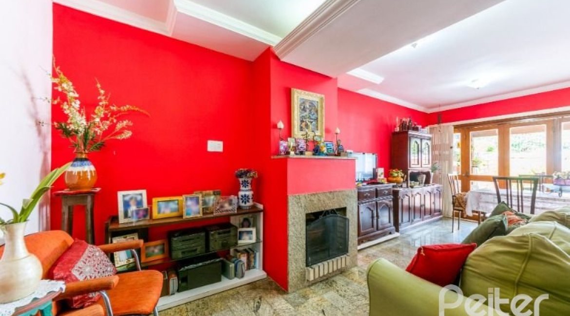 Casa em Condomínio à venda com 160m², 3 dormitórios, 1 suíte, 2 vagas, no bairro Ipanema em PORTO ALEGRE