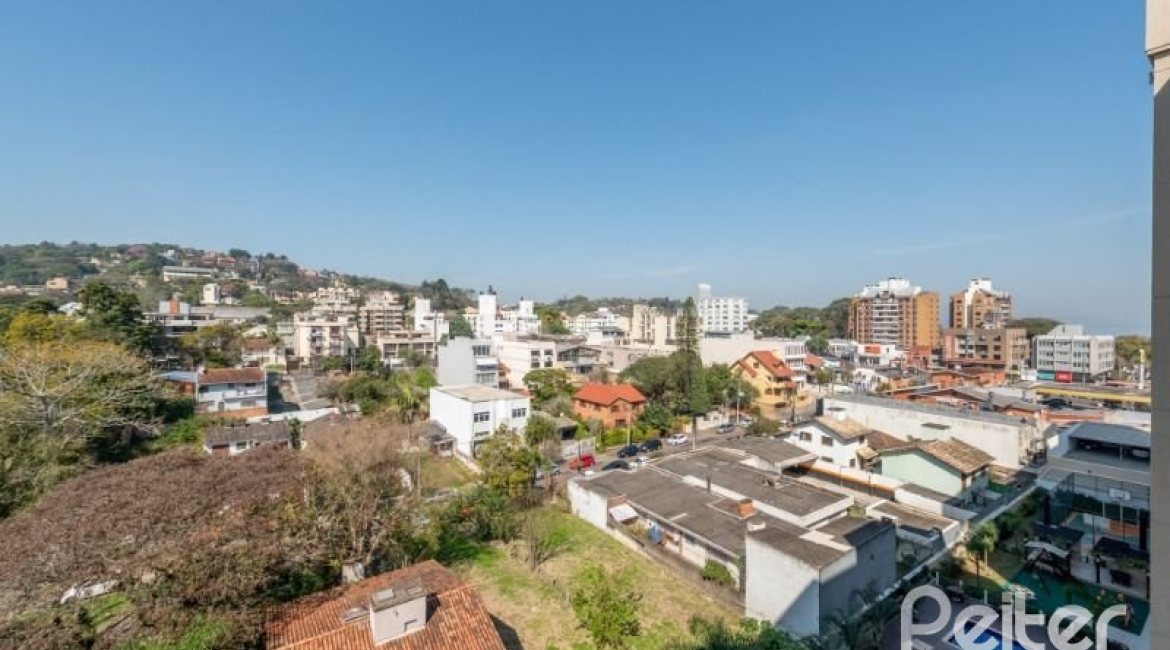 Apartamento à venda com 69m², 2 dormitórios, 1 suíte, 2 vagas, no bairro Tristeza em Porto Alegre