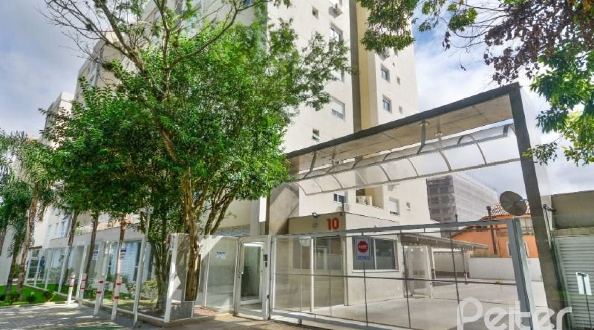 Apartamento à venda com 69m², 2 dormitórios, 1 suíte, 2 vagas, no bairro Tristeza em Porto Alegre