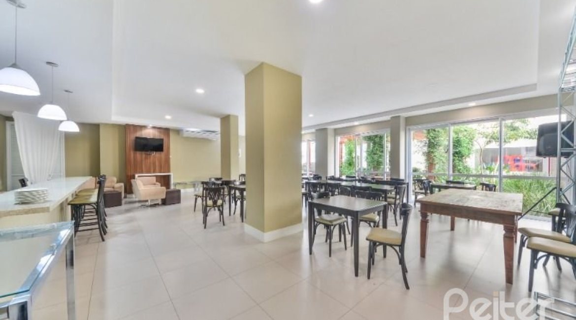 Apartamento à venda com 69m², 2 dormitórios, 1 suíte, 2 vagas, no bairro Tristeza em Porto Alegre