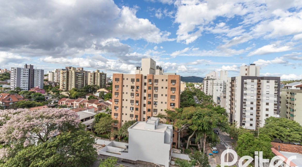 Apartamento à venda com 154m², 3 dormitórios, 1 suíte, 2 vagas, no bairro Tristeza em PORTO ALEGRE