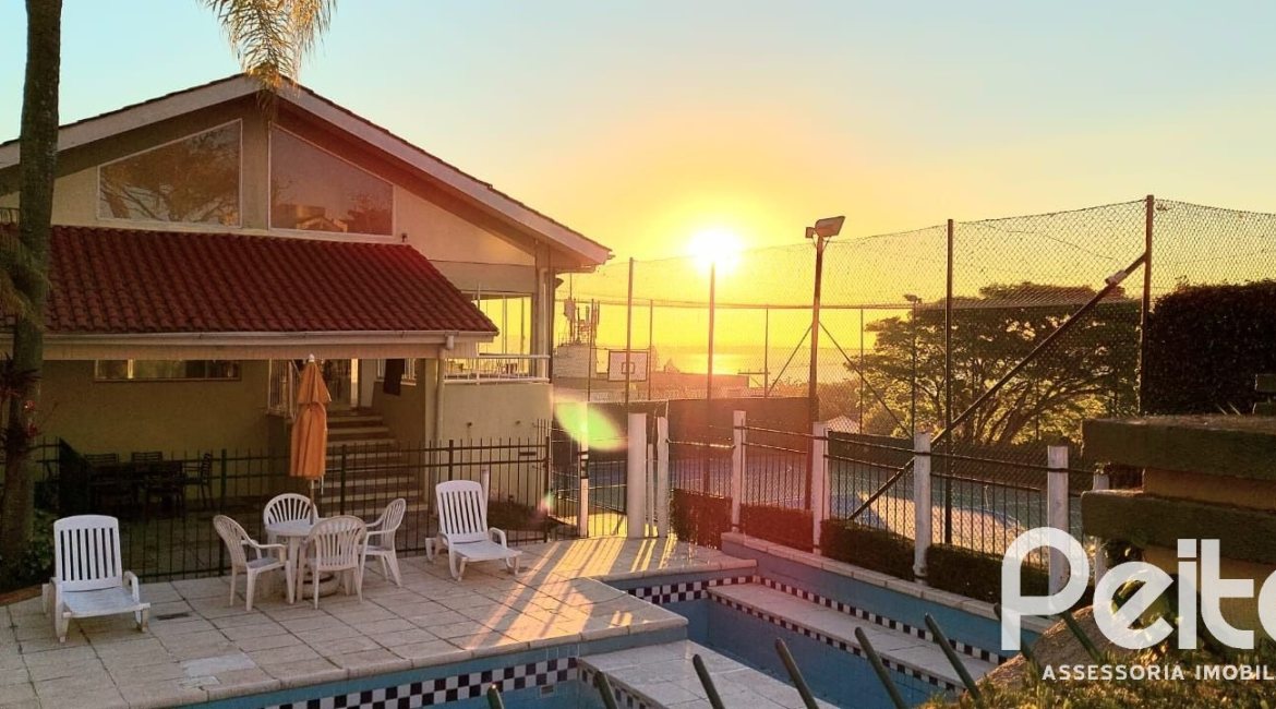 Casa em Condomínio à venda com 208m², 3 dormitórios, 1 suíte, 2 vagas, no bairro Tristeza em PORTO ALEGRE