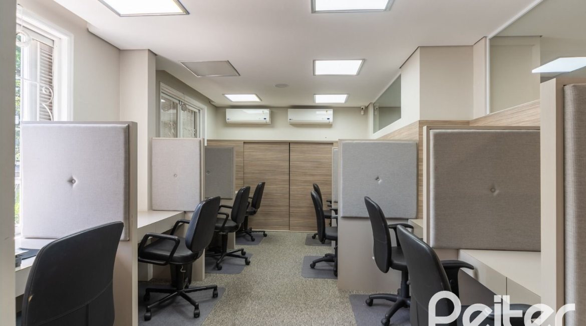  à venda, no bairro  em 