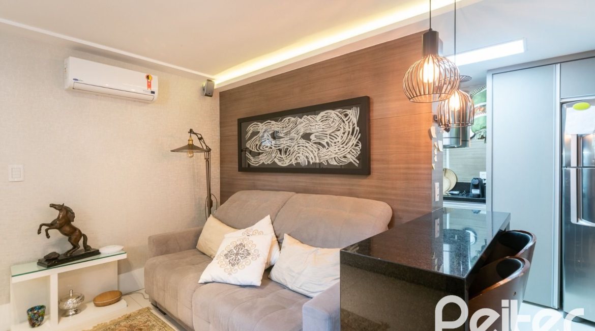  à venda, no bairro  em 