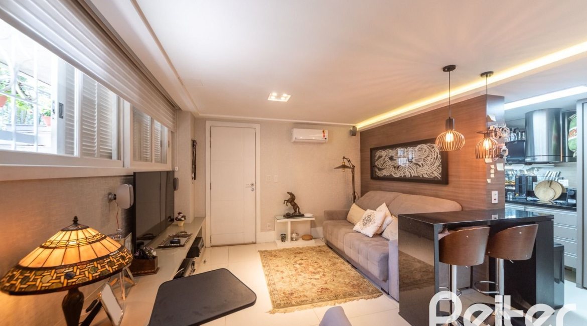  à venda, no bairro  em 