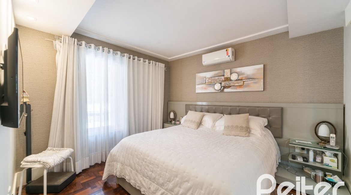  à venda, no bairro  em 