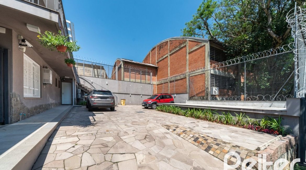  à venda, no bairro  em 