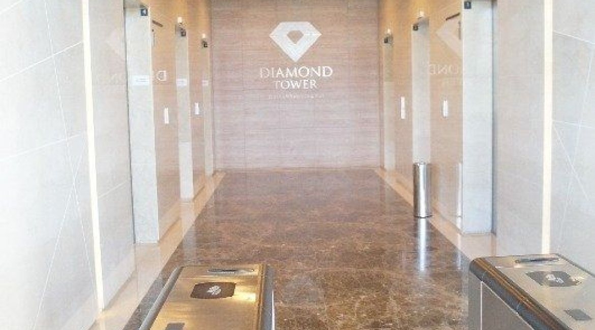 Comercial à venda com 41m², 1 vaga, no bairro Cristal em Porto Alegre