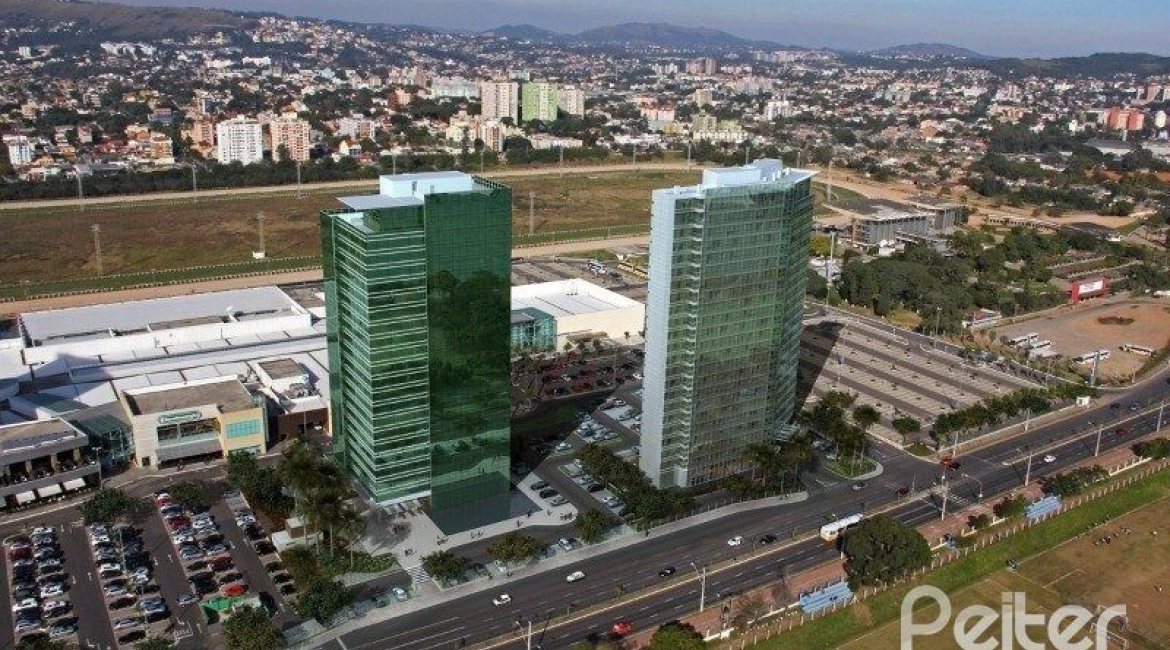 Comercial à venda com 41m², 1 vaga, no bairro Cristal em Porto Alegre