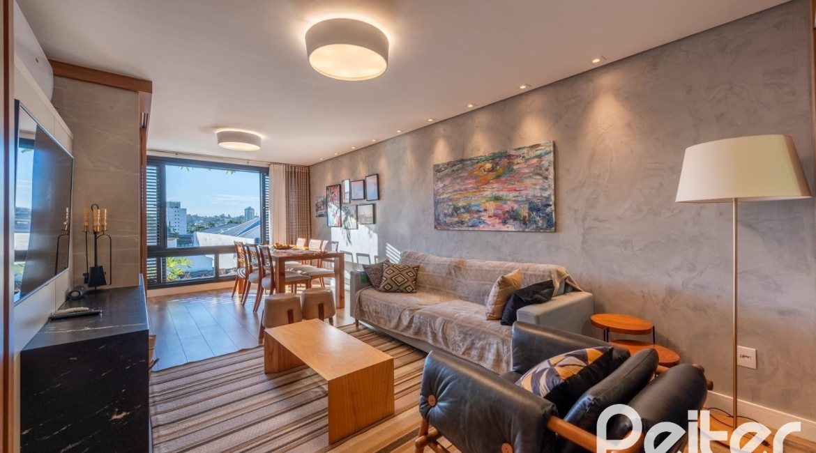 Cobertura à venda com 196m², 3 dormitórios, 1 suíte, 2 vagas, no bairro Tristeza em Porto Alegre