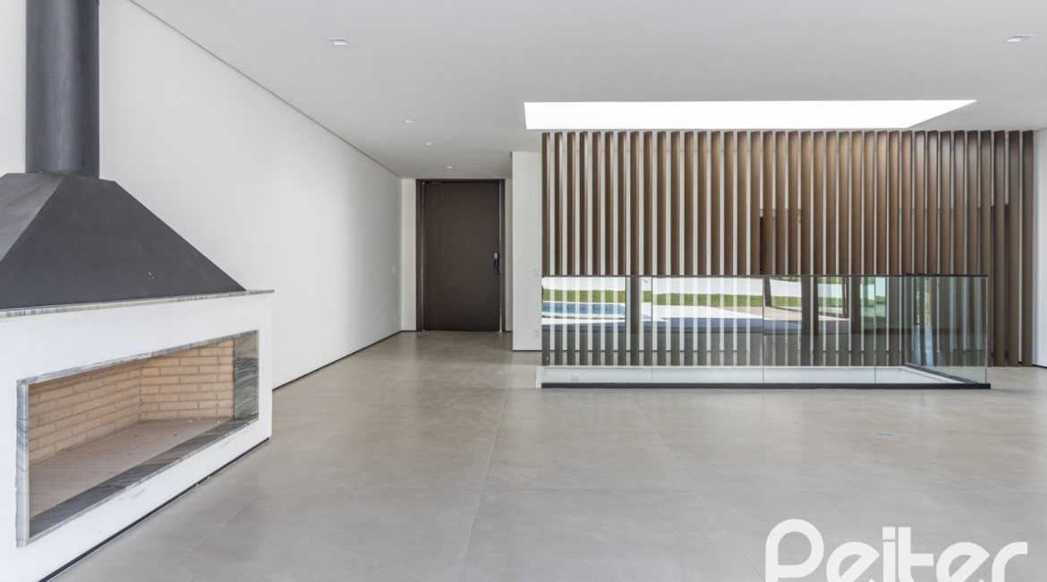 Casa em Condomínio à venda com 434m², 4 dormitórios, 4 suítes, 6 vagas, no bairro Terra Ville em PORTO ALEGRE