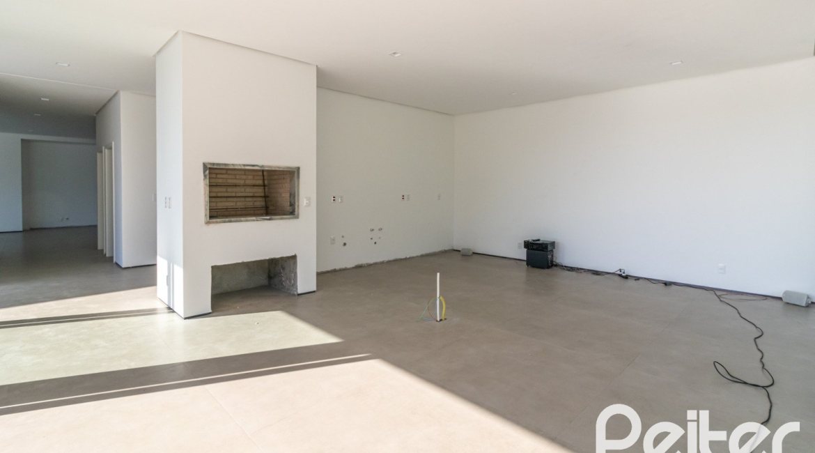 Casa em Condomínio à venda com 434m², 4 dormitórios, 4 suítes, 6 vagas, no bairro Terra Ville em PORTO ALEGRE