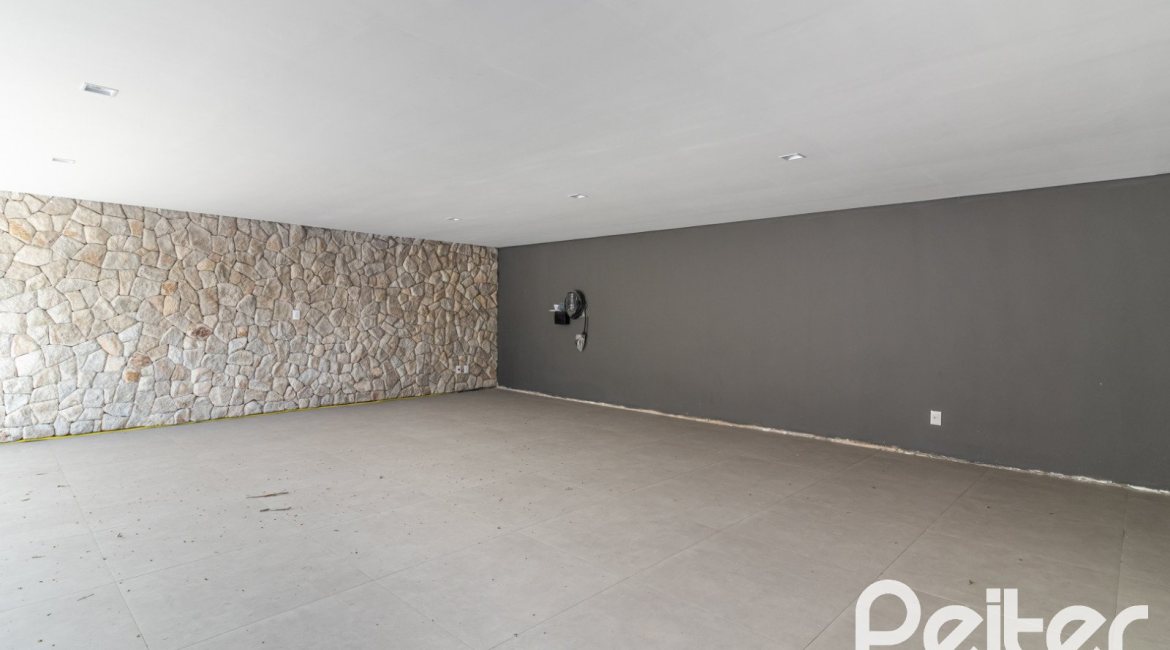 Casa em Condomínio à venda com 434m², 4 dormitórios, 4 suítes, 6 vagas, no bairro Terra Ville em PORTO ALEGRE