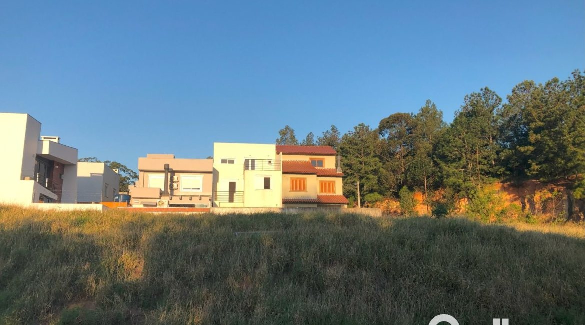 Terreno à venda com 178m², no bairro Espírito Santo em Porto Alegre