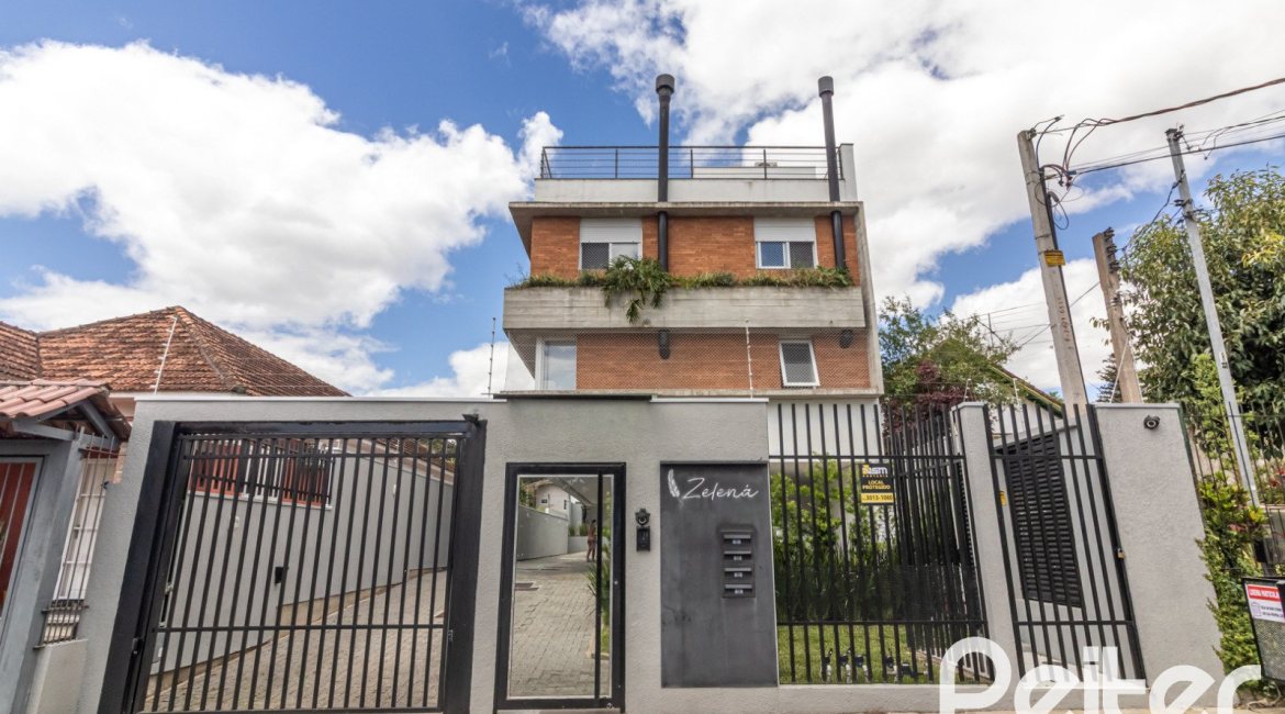 Casa em Condomínio à venda com 190m², 3 dormitórios, 3 suítes, 2 vagas, no bairro Tristeza em Porto Alegre