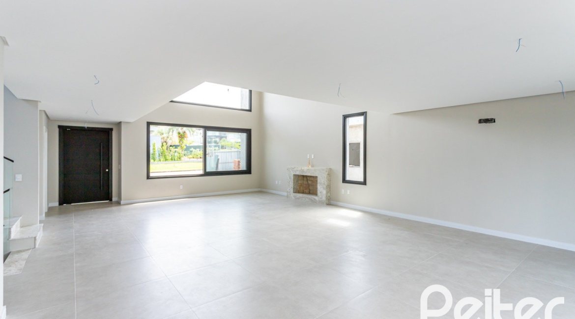 Casa em Condomínio à venda com 380m², 4 dormitórios, 4 suítes, 3 vagas, no bairro Alphaville em PORTO ALEGRE