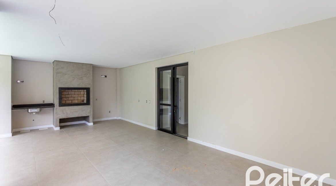 Casa em Condomínio à venda com 380m², 4 dormitórios, 4 suítes, 3 vagas, no bairro Alphaville em PORTO ALEGRE