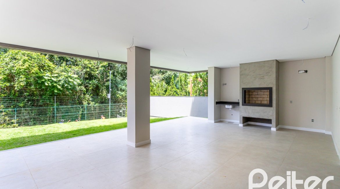 Casa em Condomínio à venda com 380m², 4 dormitórios, 4 suítes, 3 vagas, no bairro Alphaville em PORTO ALEGRE