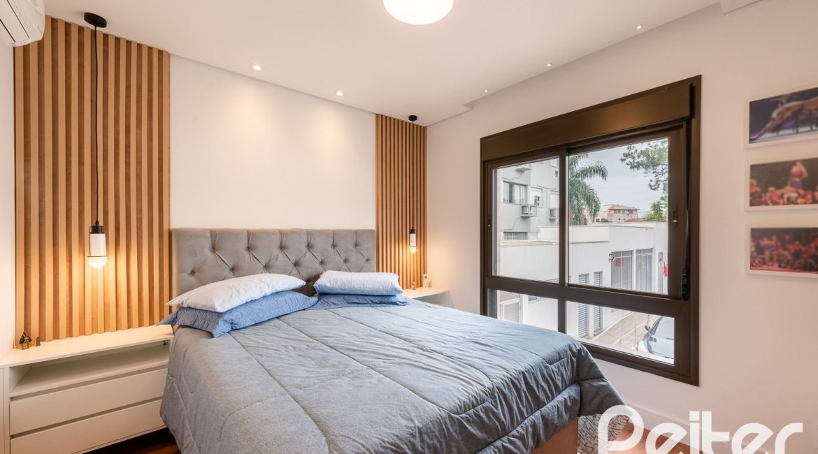 Apartamento à venda com 94m², 3 dormitórios, 1 suíte, 2 vagas, no bairro Ipanema em Porto Alegre