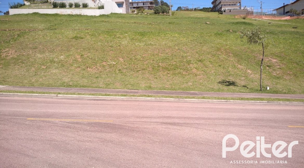 Terreno em condomínio à venda com 576m², no bairro Alphaville em PORTO ALEGRE