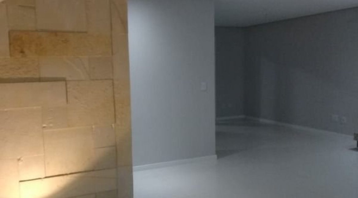 Casa em Condomínio à venda com 140m², 3 dormitórios, 1 suíte, 2 vagas, no bairro Hipica em PORTO ALEGRE