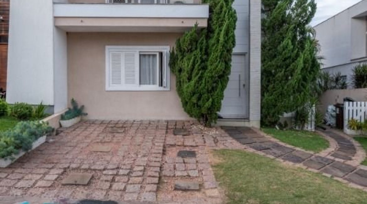 Casa em Condomínio à venda com 178m², 4 dormitórios, 2 suítes, 2 vagas, no bairro Mountain Ville em PORTO ALEGRE