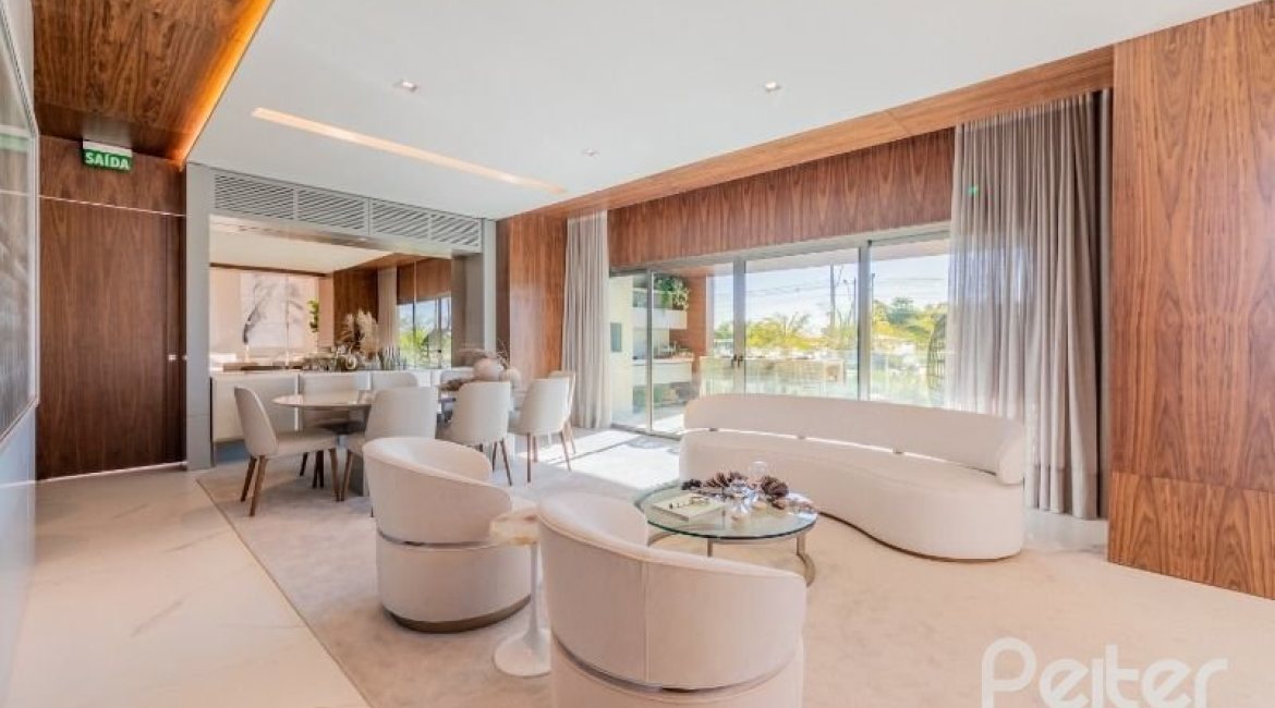 Apartamento à venda com 543m², 4 dormitórios, 4 suítes, 5 vagas, no bairro Golden Lake em Porto Alegre