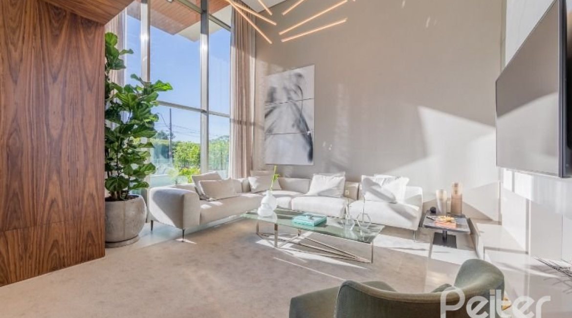 Apartamento à venda com 543m², 4 dormitórios, 4 suítes, 5 vagas, no bairro Golden Lake em Porto Alegre