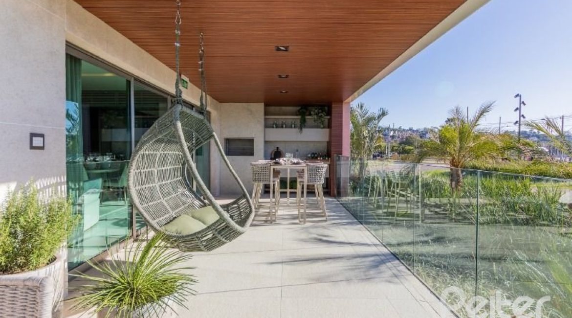 Apartamento à venda com 543m², 4 dormitórios, 4 suítes, 5 vagas, no bairro Golden Lake em Porto Alegre