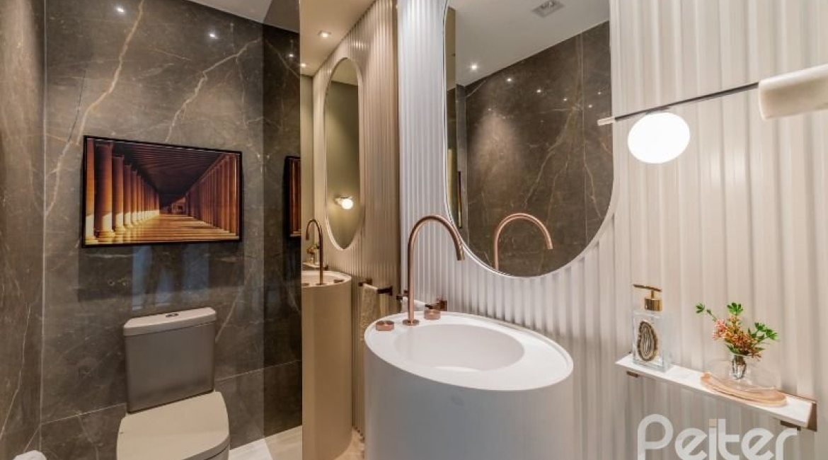 Apartamento à venda com 365m², 4 dormitórios, 4 suítes, 4 vagas, no bairro Golden Lake em Porto Alegre