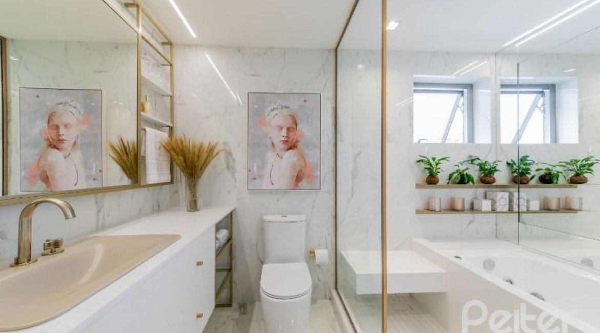 Apartamento à venda com 299m², 4 dormitórios, 4 suítes, 3 vagas, no bairro Golden Lake em Porto Alegre