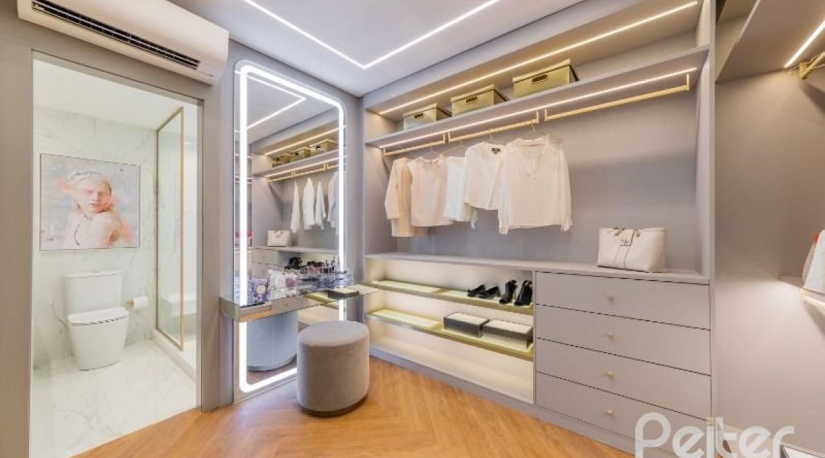 Apartamento à venda com 350m², 4 dormitórios, 4 suítes, 3 vagas, no bairro Golden Lake em Porto Alegre