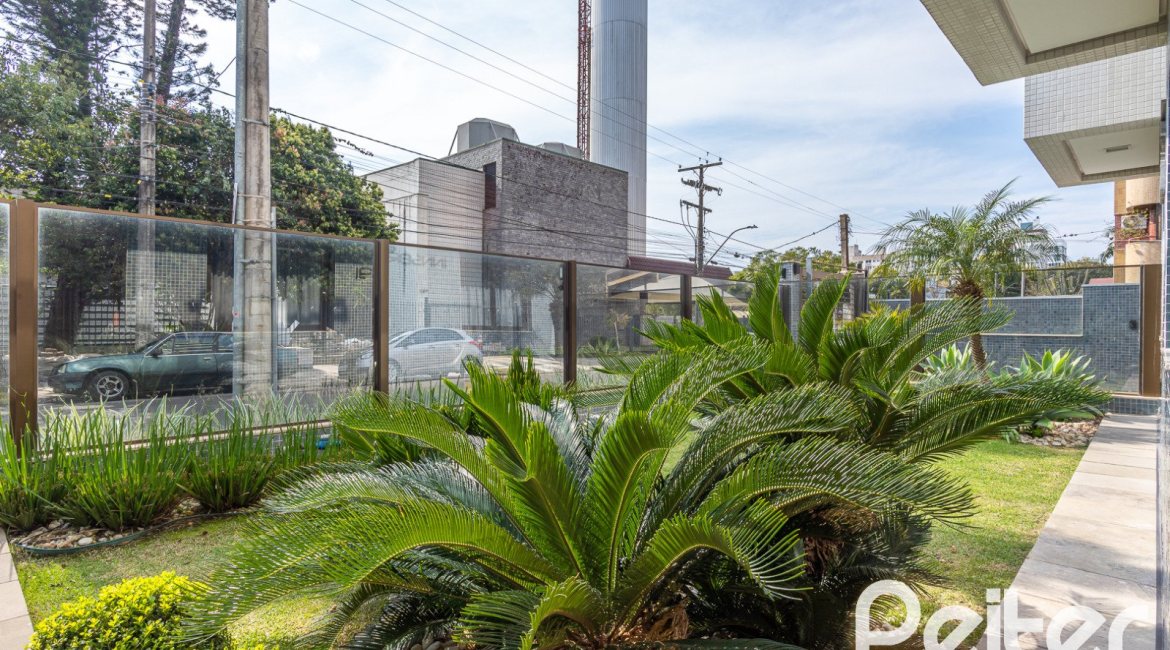 Apartamento à venda com 215m², 3 dormitórios, 3 suítes, 3 vagas, no bairro Tristeza em PORTO ALEGRE