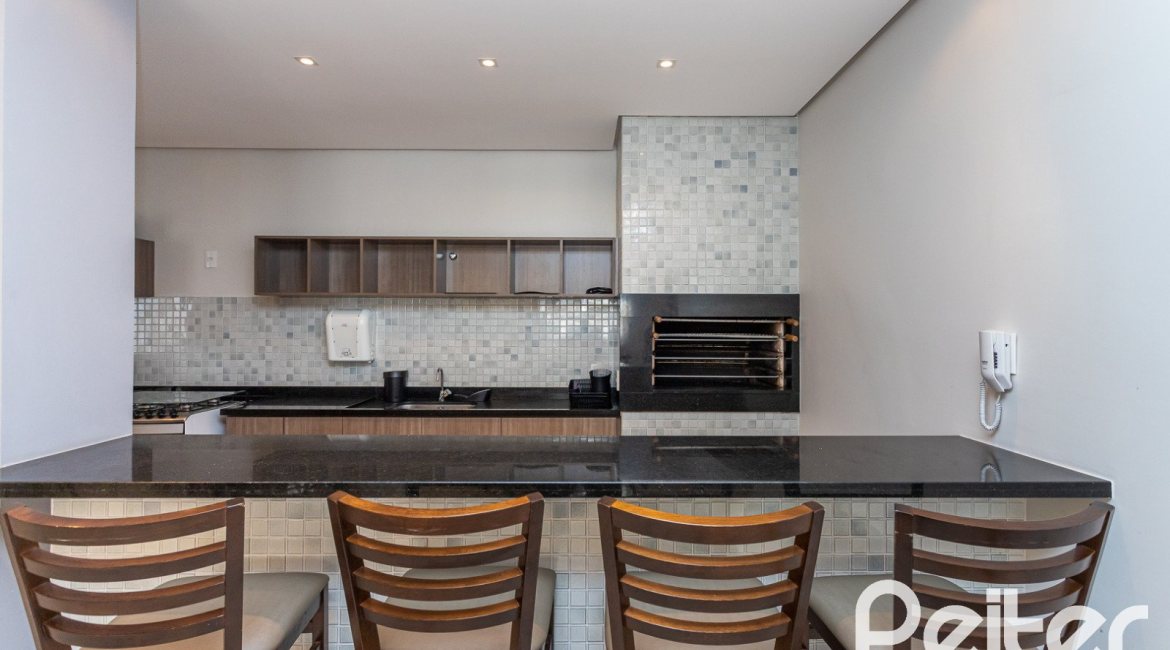 Apartamento à venda com 215m², 3 dormitórios, 3 suítes, 3 vagas, no bairro Tristeza em PORTO ALEGRE