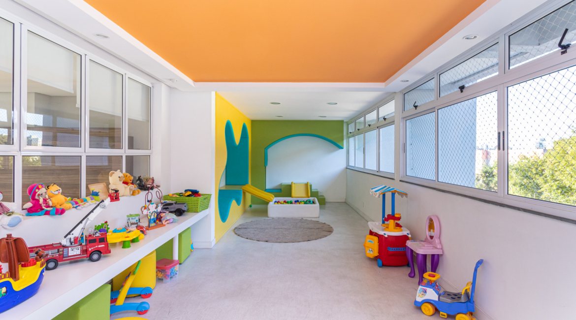 Empreendimento à venda, no bairro Tristeza em PORTO ALEGRE