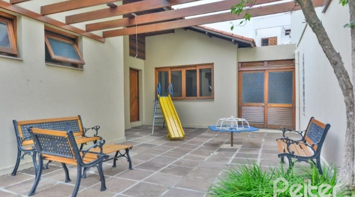 Empreendimento à venda, no bairro Tristeza em PORTO ALEGRE