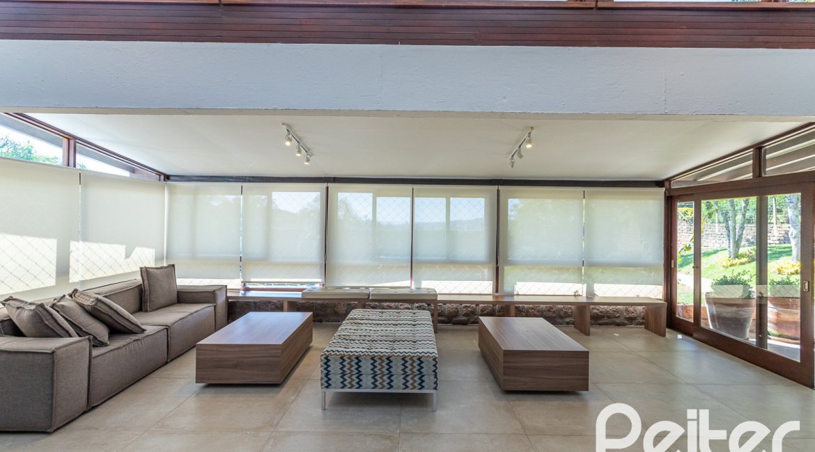  à venda, no bairro  em 