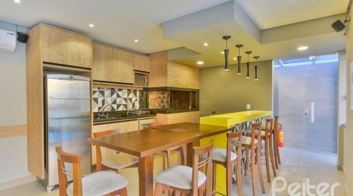  à venda, no bairro  em 