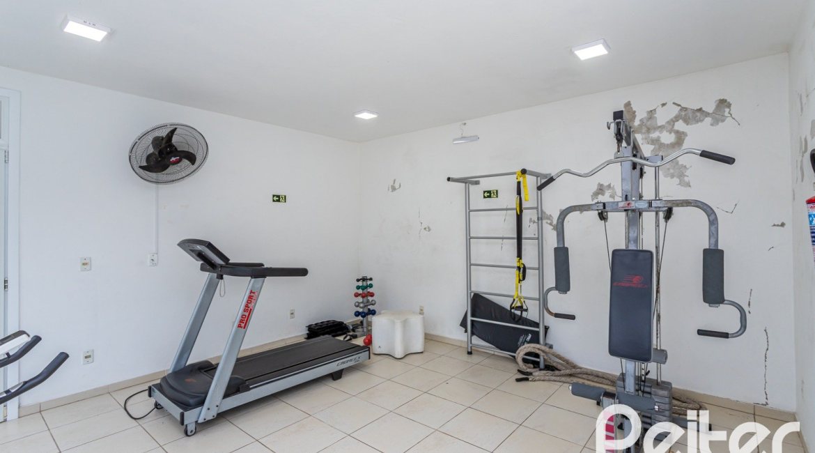 Casa em Condomínio à venda com 108m², 3 dormitórios, 2 suítes, 2 vagas, no bairro Hípica em PORTO ALEGRE