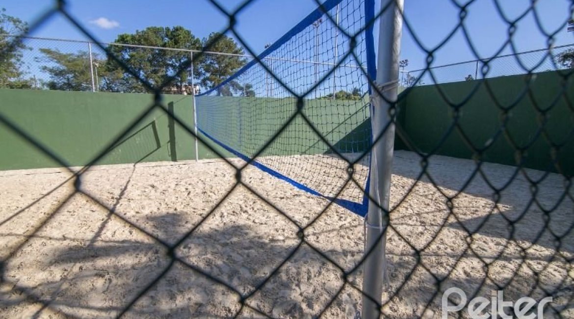 Casa em Condomínio à venda com 299m², 3 dormitórios, 1 suíte, 4 vagas, no bairro Cavalhada em PORTO ALEGRE