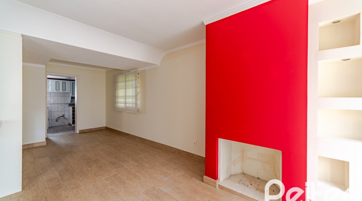 Casa em Condomínio à venda com 206m², 3 dormitórios, 1 suíte, 2 vagas, no bairro Tristeza em Porto Alegre