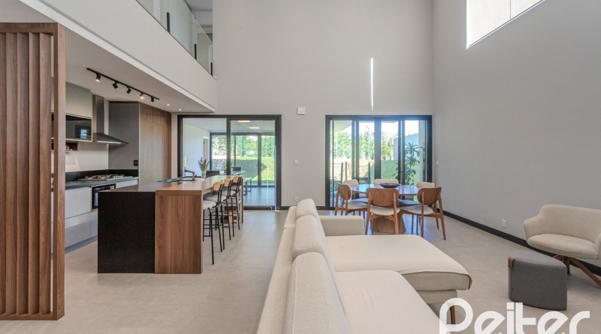 Casa em Condomínio à venda com 345m², 4 dormitórios, 4 suítes, 4 vagas, no bairro Alphaville em PORTO ALEGRE