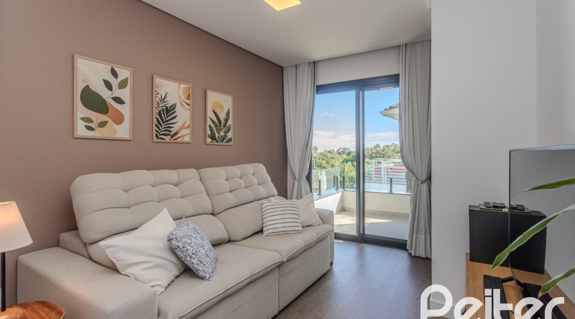 Casa em Condomínio à venda com 345m², 4 dormitórios, 4 suítes, 4 vagas, no bairro Alphaville em PORTO ALEGRE