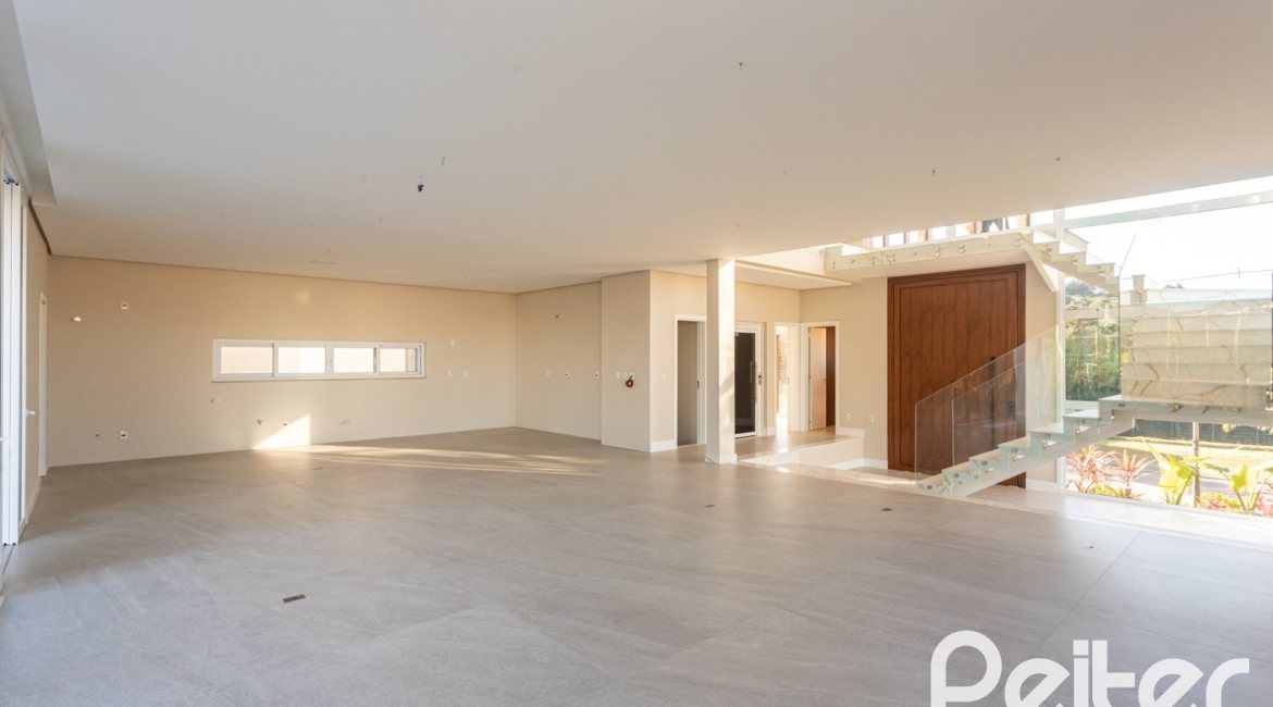 Casa em Condomínio à venda com 400m², 3 dormitórios, 3 suítes, 4 vagas, no bairro Alphaville em PORTO ALEGRE