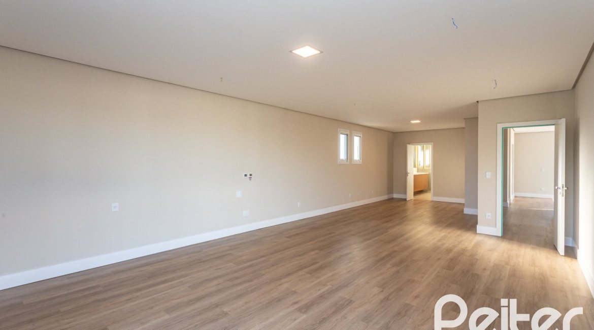 Casa em Condomínio à venda com 400m², 3 dormitórios, 3 suítes, 4 vagas, no bairro Alphaville em PORTO ALEGRE