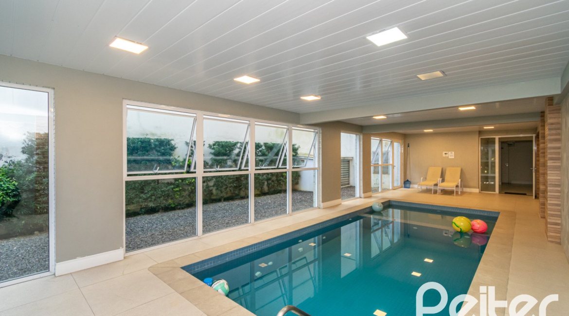 Apartamento à venda com 186m², 3 dormitórios, 3 suítes, 2 vagas, no bairro Tristeza em PORTO ALEGRE