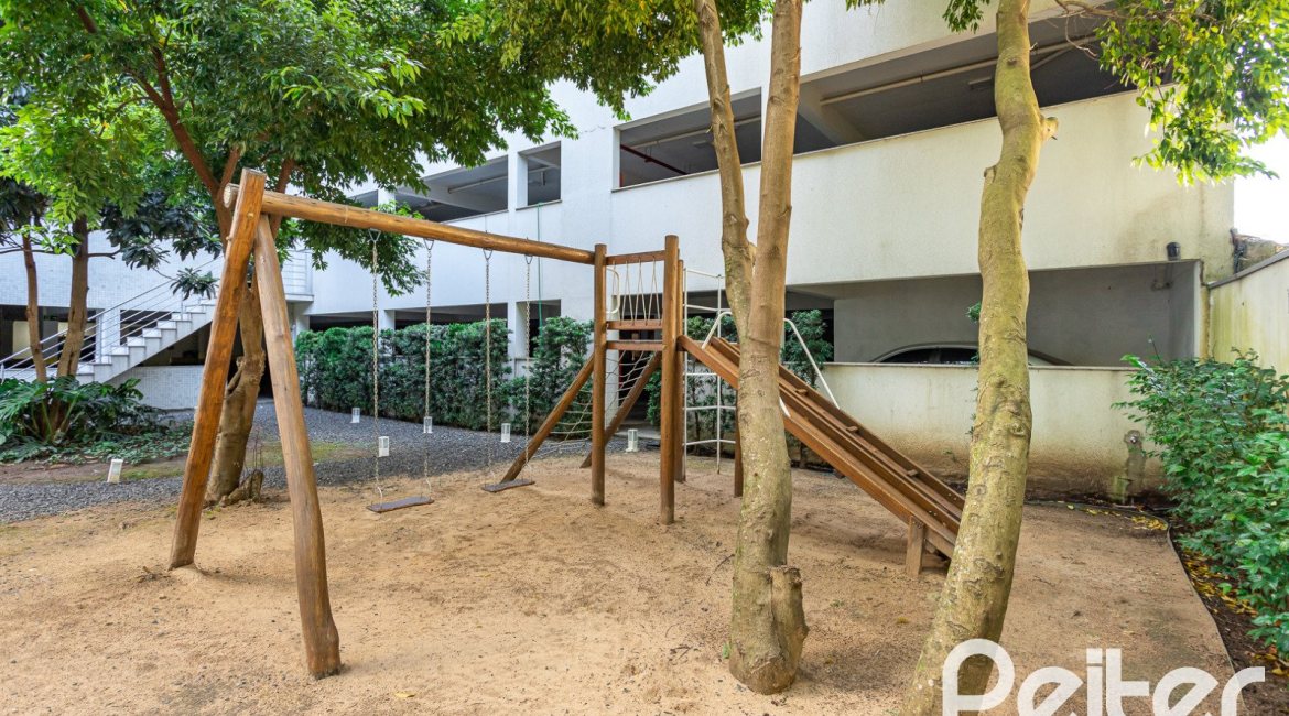 Apartamento à venda com 186m², 3 dormitórios, 3 suítes, 2 vagas, no bairro Tristeza em PORTO ALEGRE