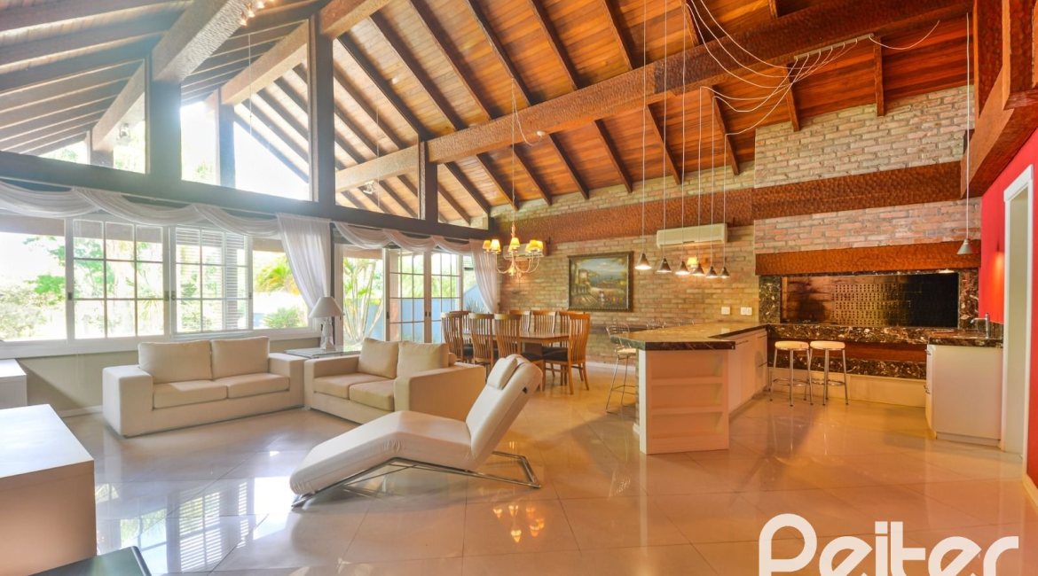 Casa em Condomínio à venda com 358m², 3 dormitórios, 3 suítes, 4 vagas, no bairro Terra Ville em PORTO ALEGRE